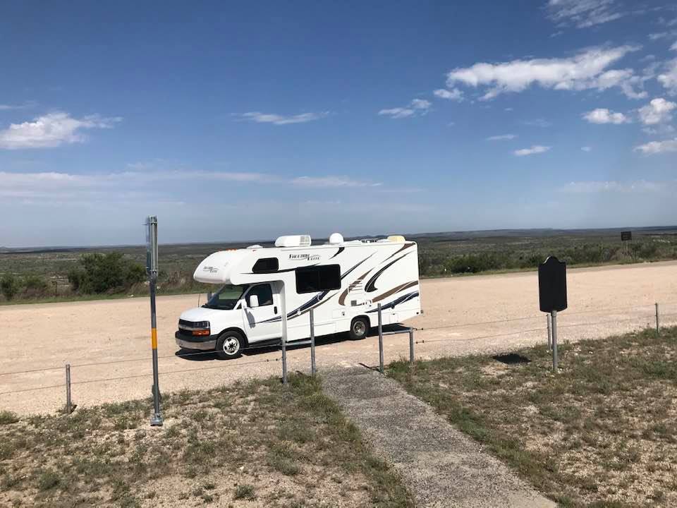 This image has an empty alt attribute; its file name is rv-hwy-90-seminole-.jpg