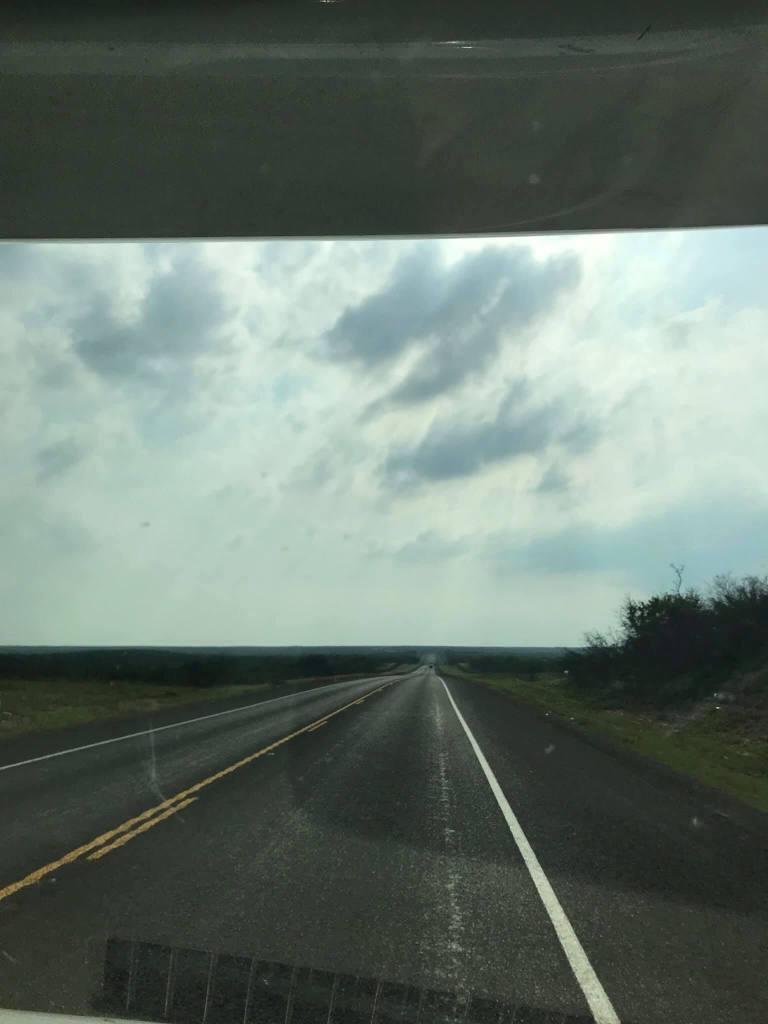 This image has an empty alt attribute; its file name is rv-west-texas.jpg