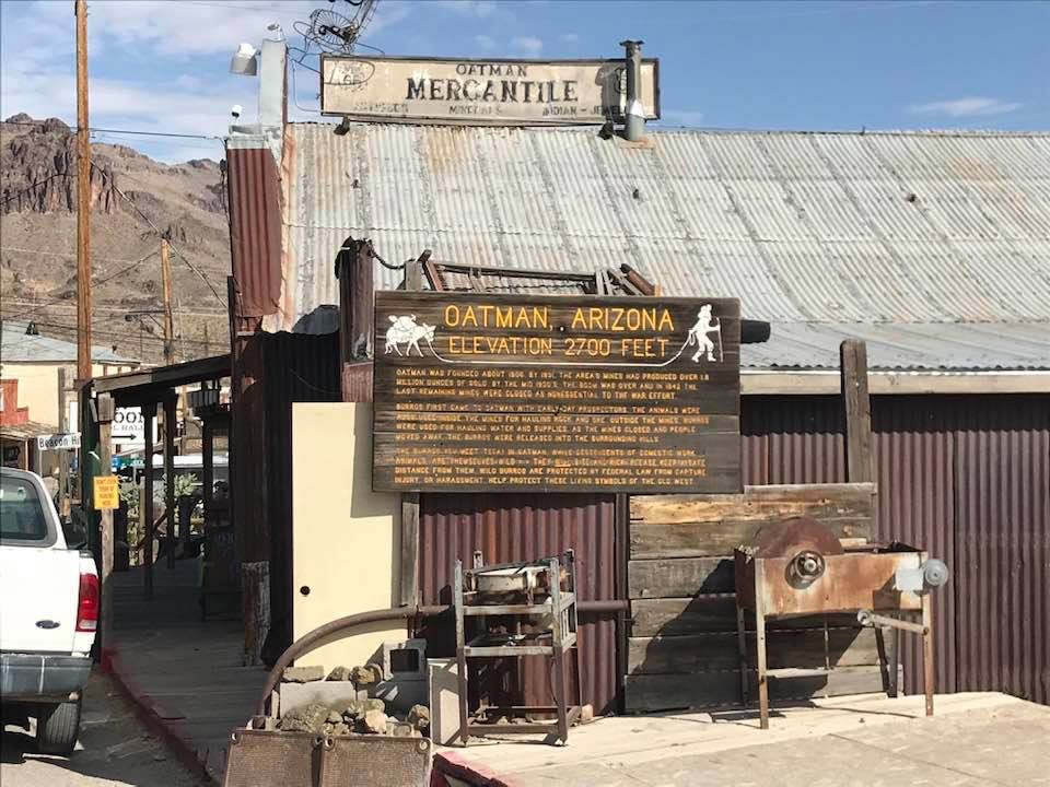 This image has an empty alt attribute; its file name is rv-oatman-info-sign.jpg