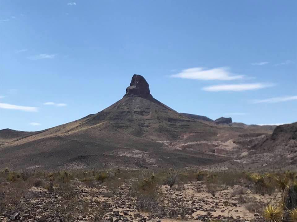 This image has an empty alt attribute; its file name is rv-terrain-near-oatman-1.jpg