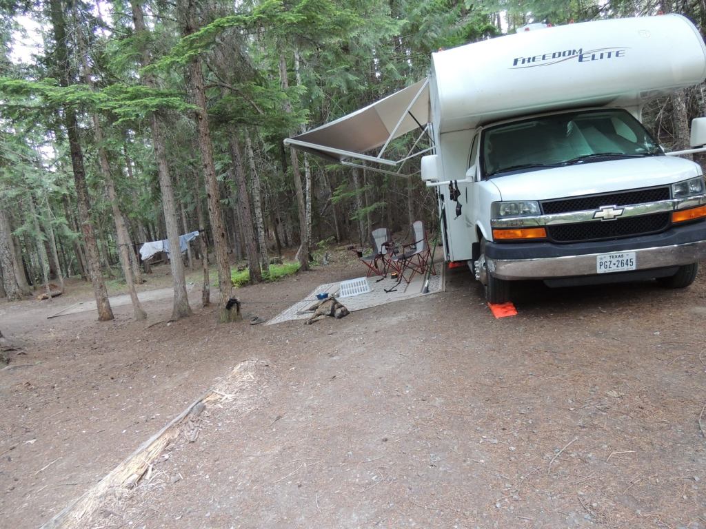 This image has an empty alt attribute; its file name is rv-7-4.jpg