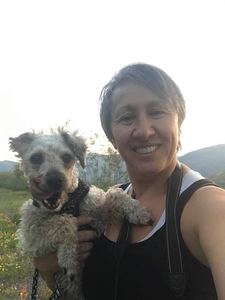 This image has an empty alt attribute; its file name is rv-mompepe.jpg